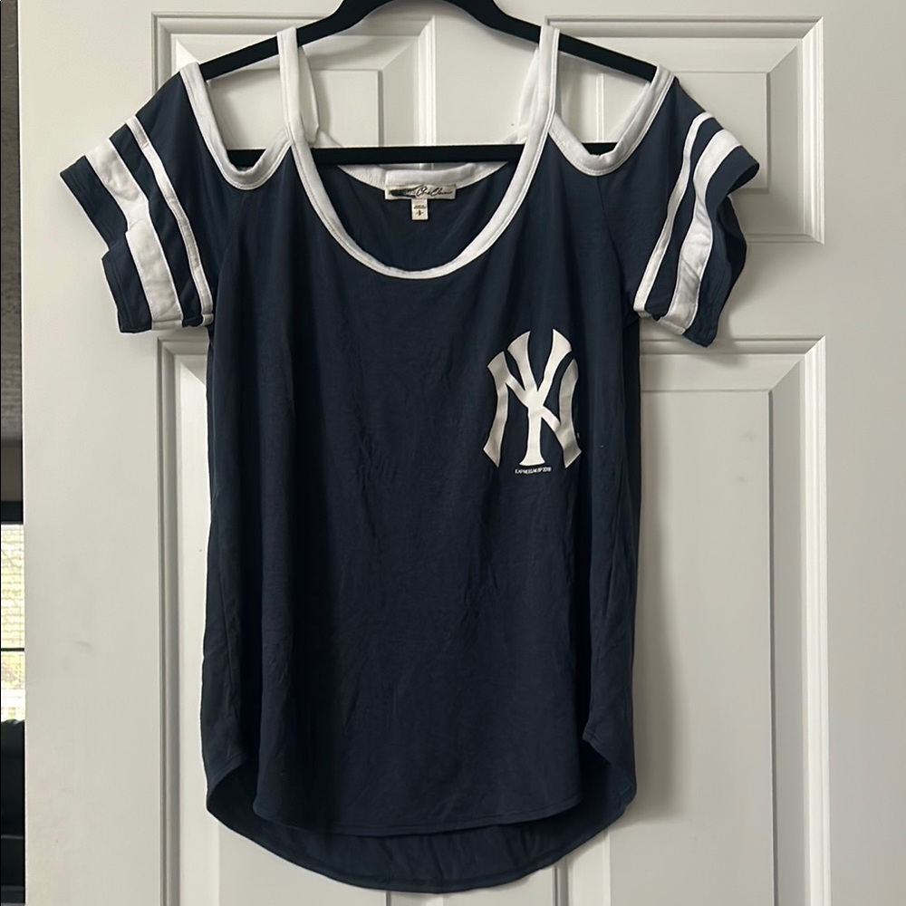 Blue and White NY Yankees Raglan Jersey with Cut Out Sleeves